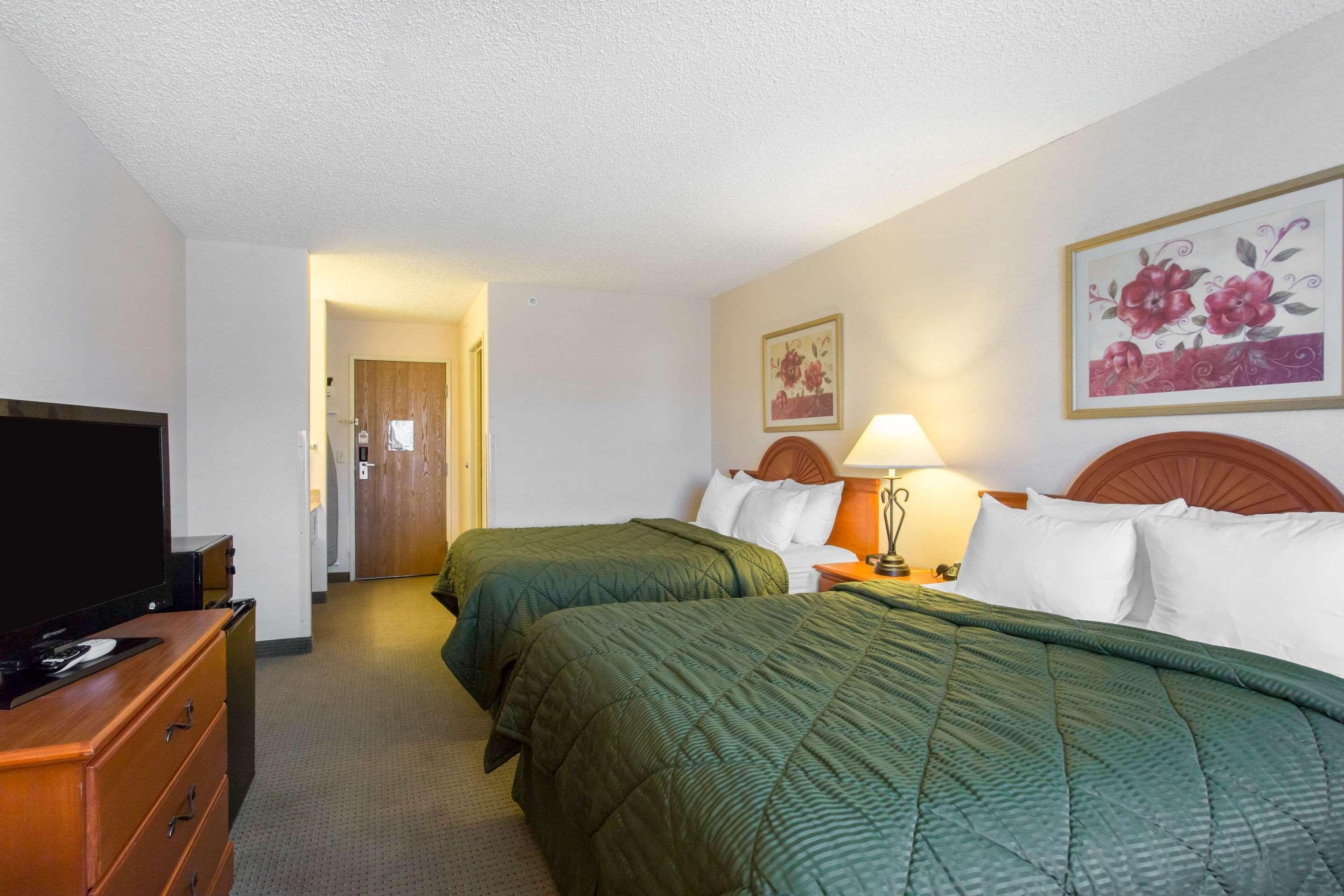 Quality Inn Delta Gateway To Rocky Mountains Eksteriør bilde