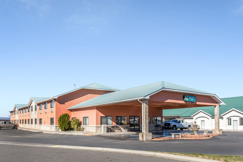 Quality Inn Delta Gateway To Rocky Mountains Eksteriør bilde